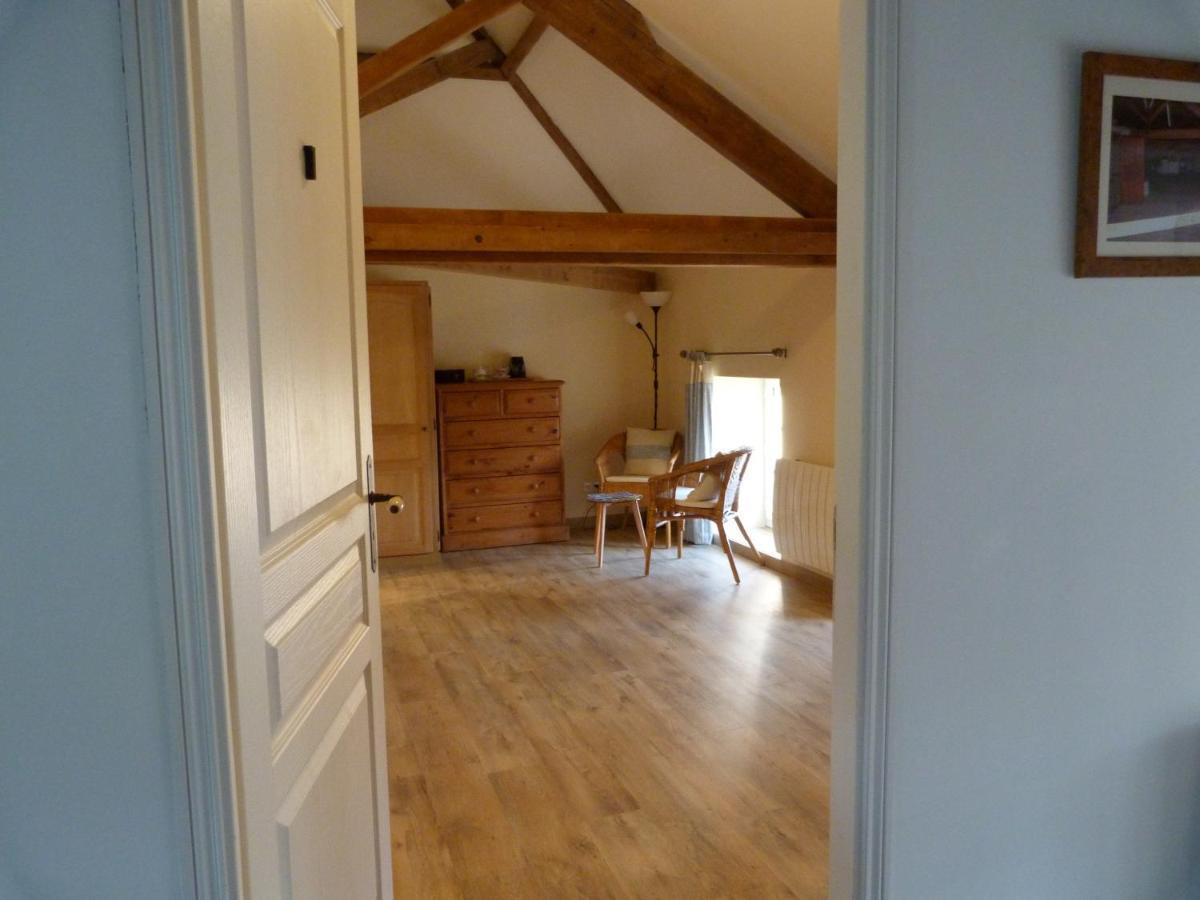 Bed and Breakfast Logis De L'Arceau Celles  Esterno foto