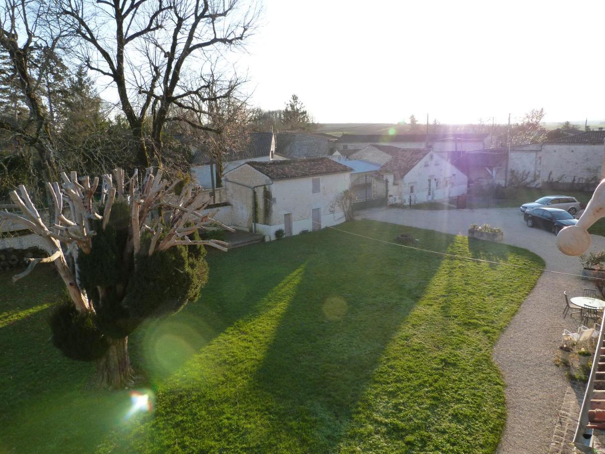 Bed and Breakfast Logis De L'Arceau Celles  Esterno foto